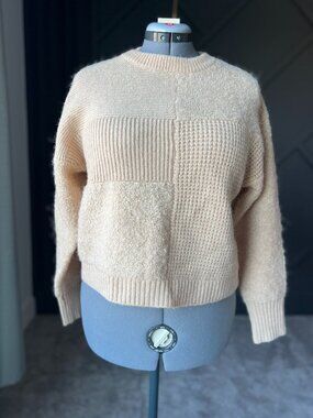 Wool-blend sweater with geometric pattern in sand